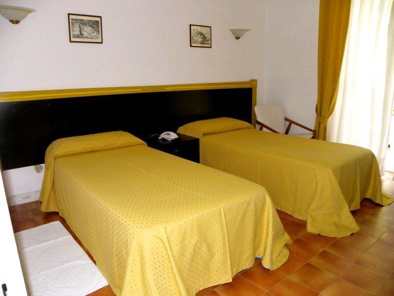 Hotel La Playa Alghero Szoba fotó